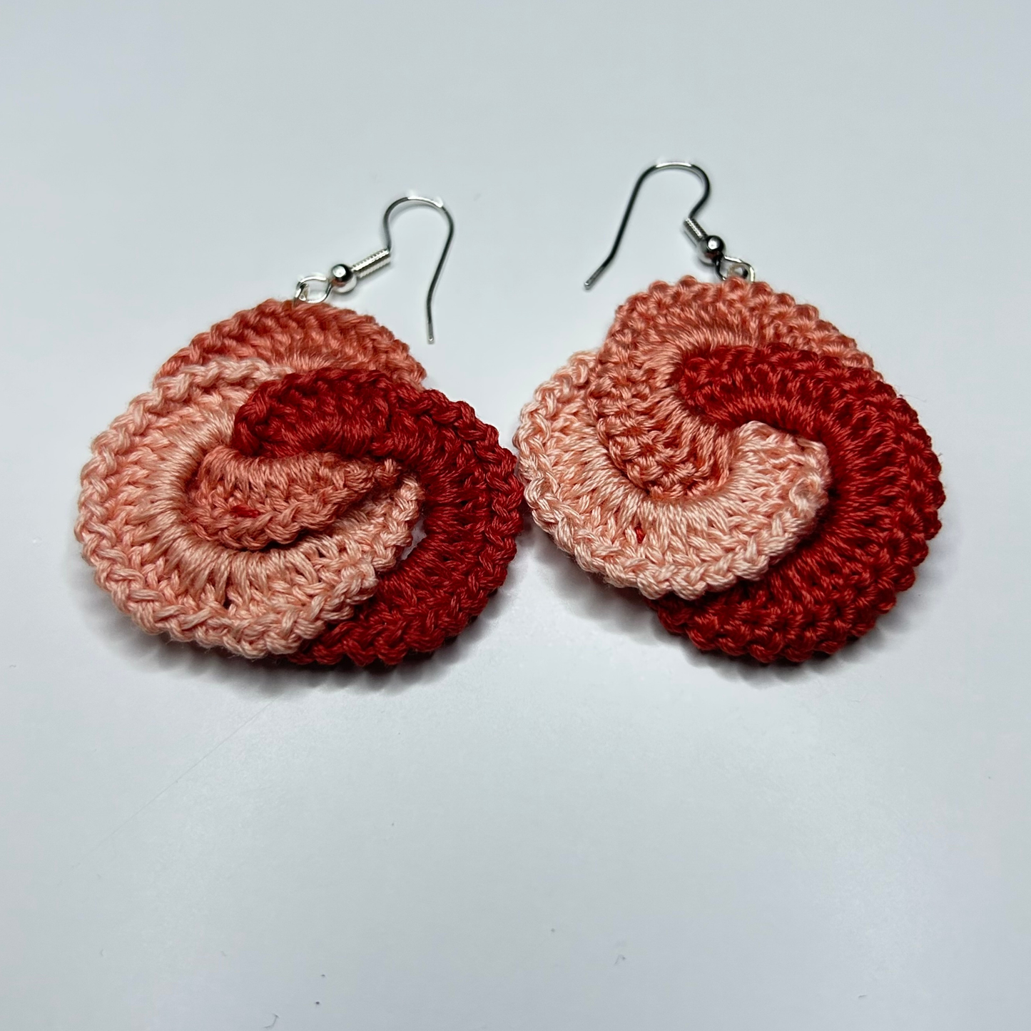 Red & Blush Swirl Crochet Drop Earrings